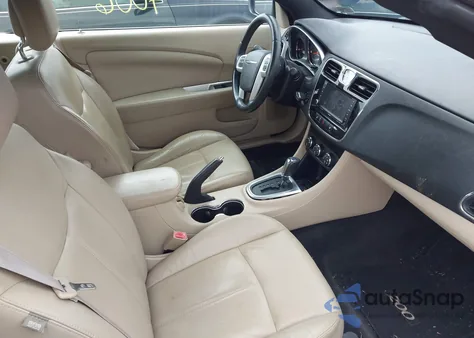 2013 Chrysler 200 Limited from USA, damaged, VIN 1C3BCBFG2DN553505